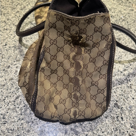 GUCCI | Authentic Gucci GG Monogram Large D Ring Tote - Picture 10 of 11